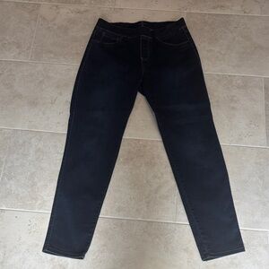 Hannah Women's Dark Jeans